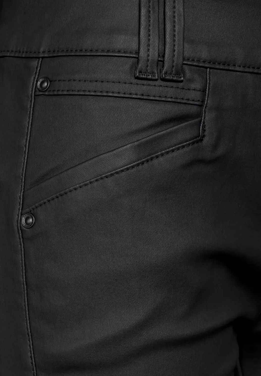 Broek met coating