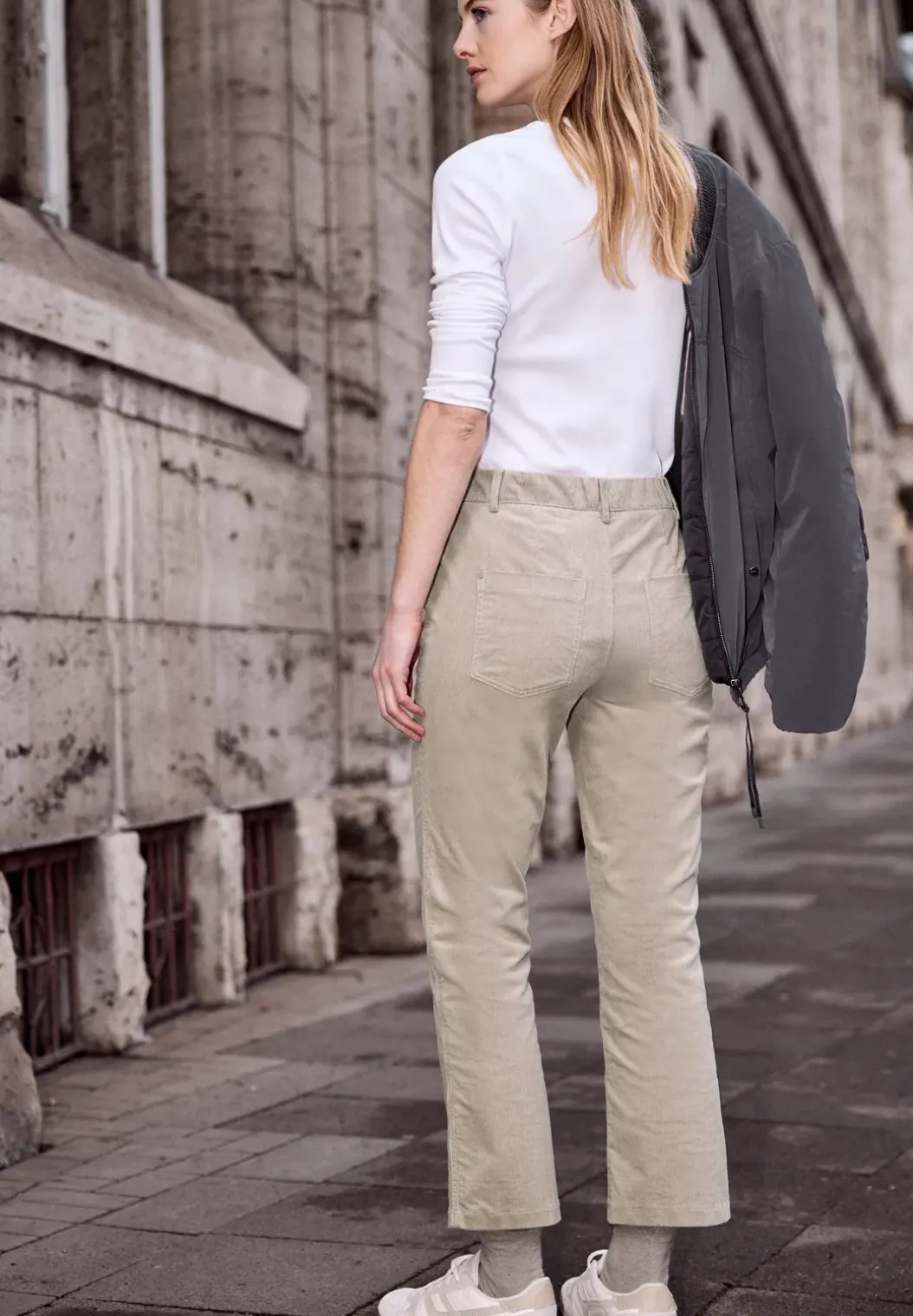 Broek met flared pijpen