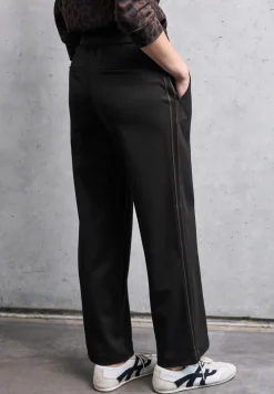 Broek met galonstrepen