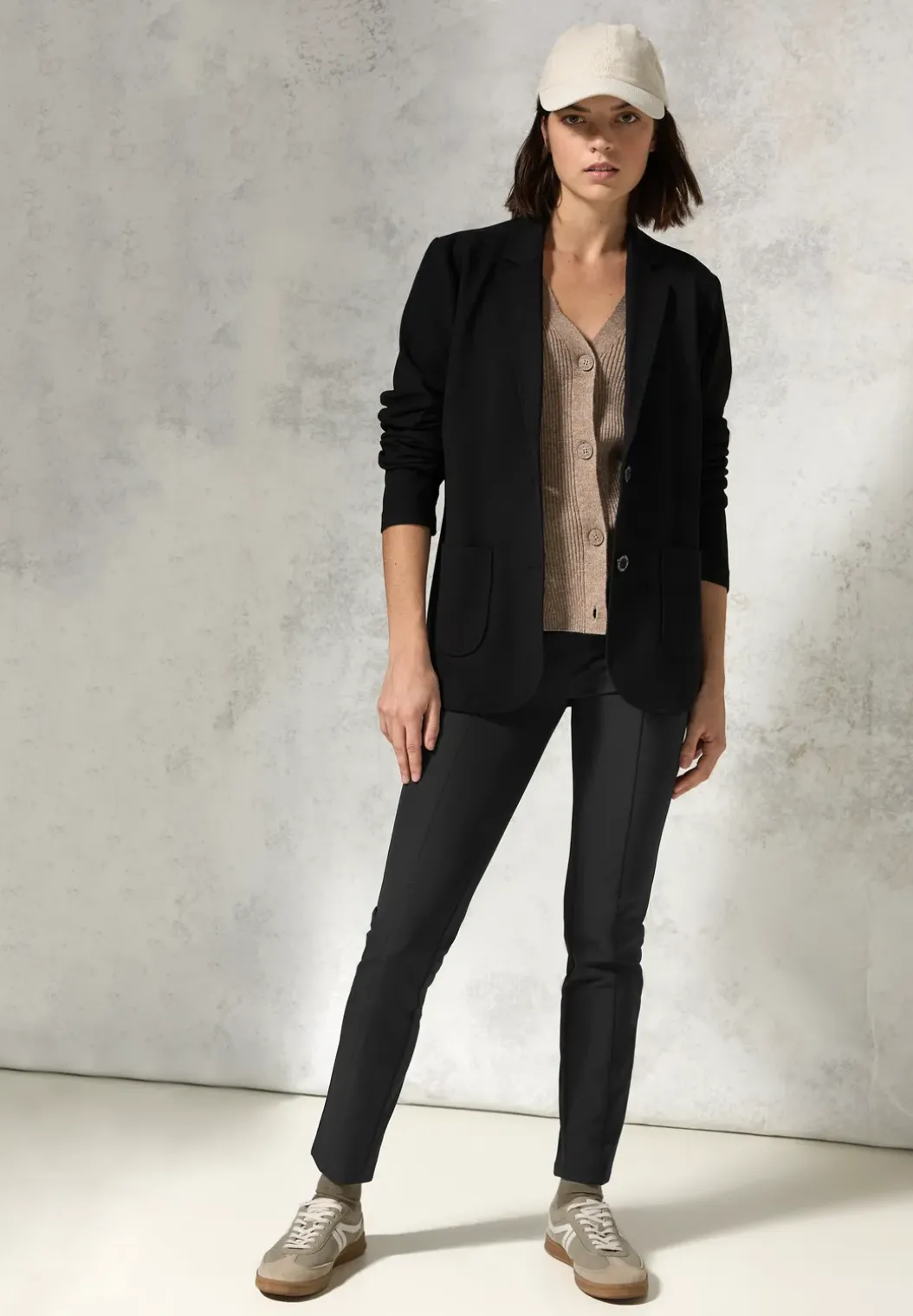 Broek met glitterdetails
