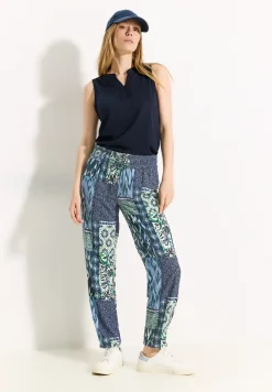 Broek met patchworkprint