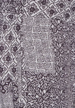 Broek met patchworkprint
