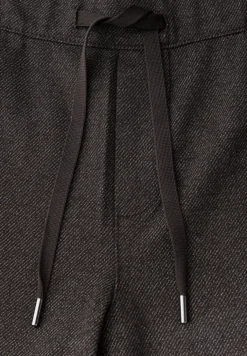Broek met rechte pijpen en tape