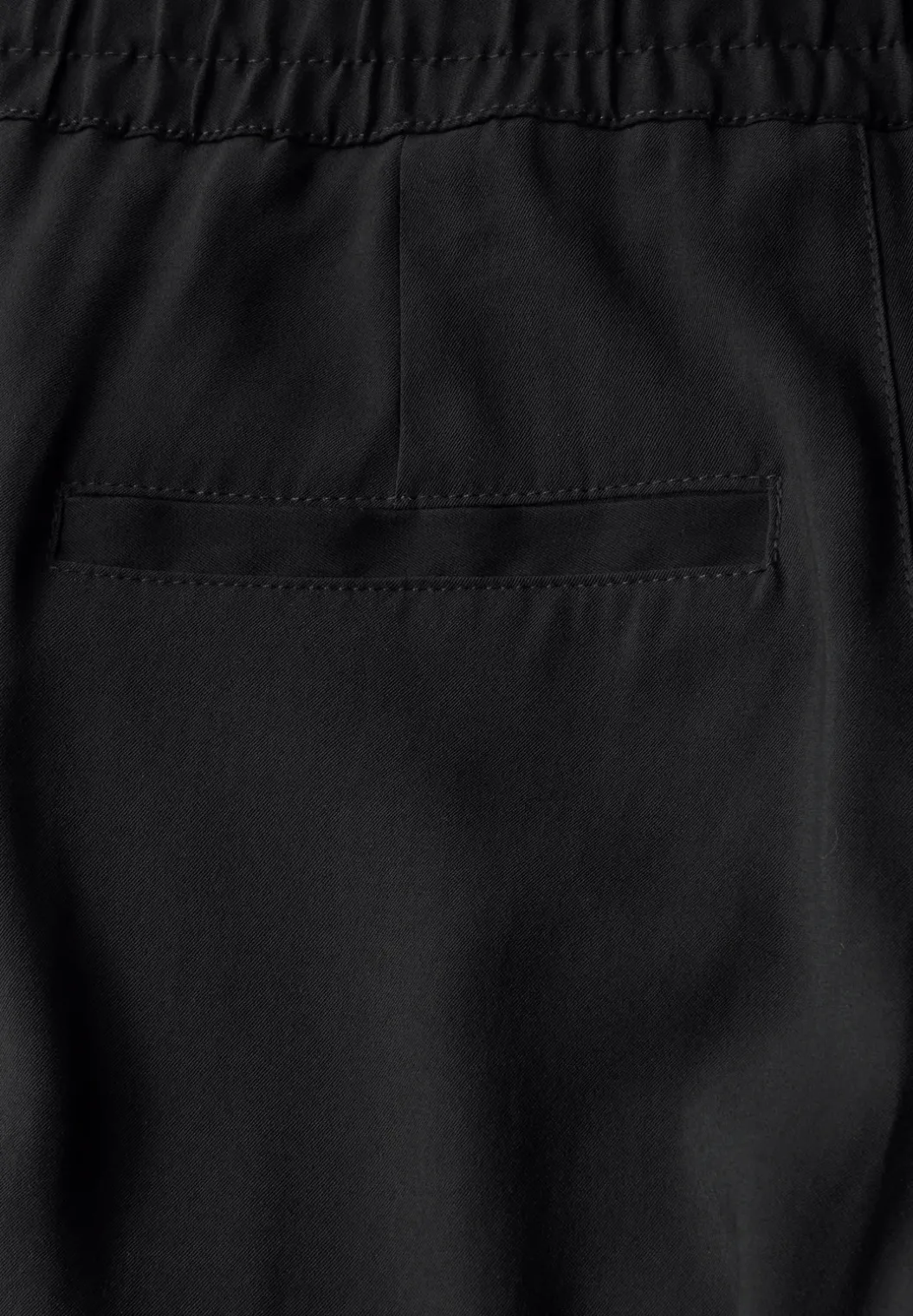 Broek met rechte pijpen in keperstof