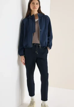 Broek met smalle pijpen