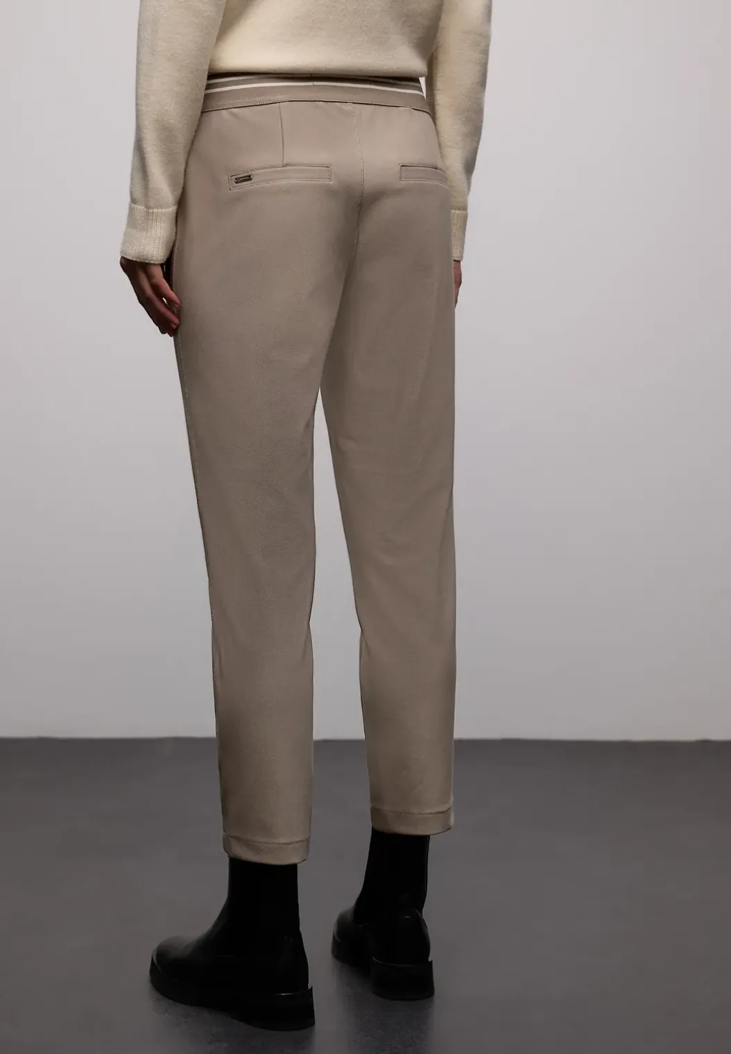 Broek met smalle pijpen