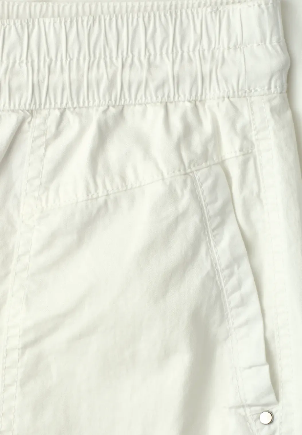 Broek met spijlpijpen in papertouch kwaliteit