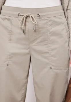 Broek met spijlpijpen in papertouch kwaliteit