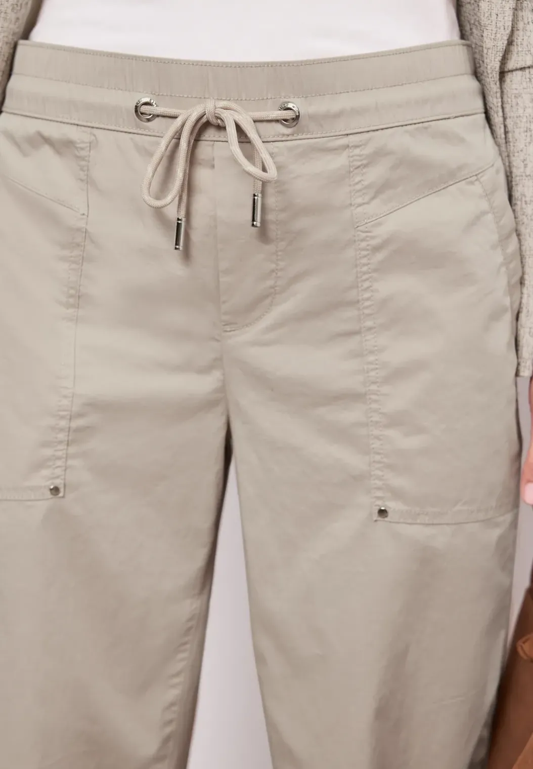 Broek met spijlpijpen in papertouch kwaliteit