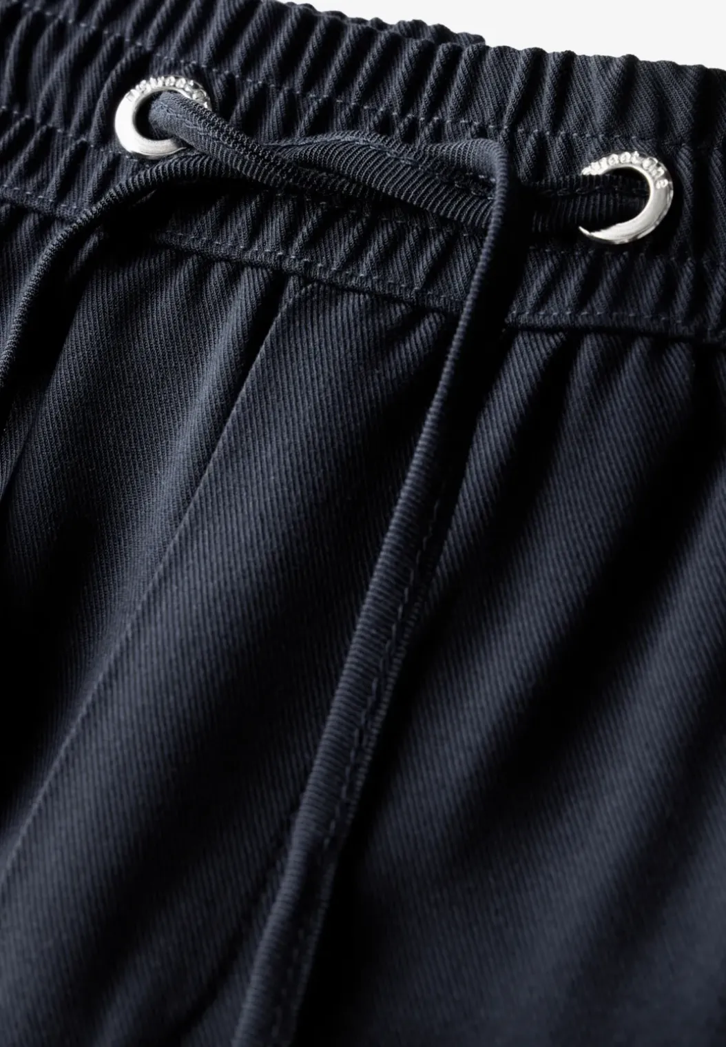 Broek met wijde pijpen in keperstof