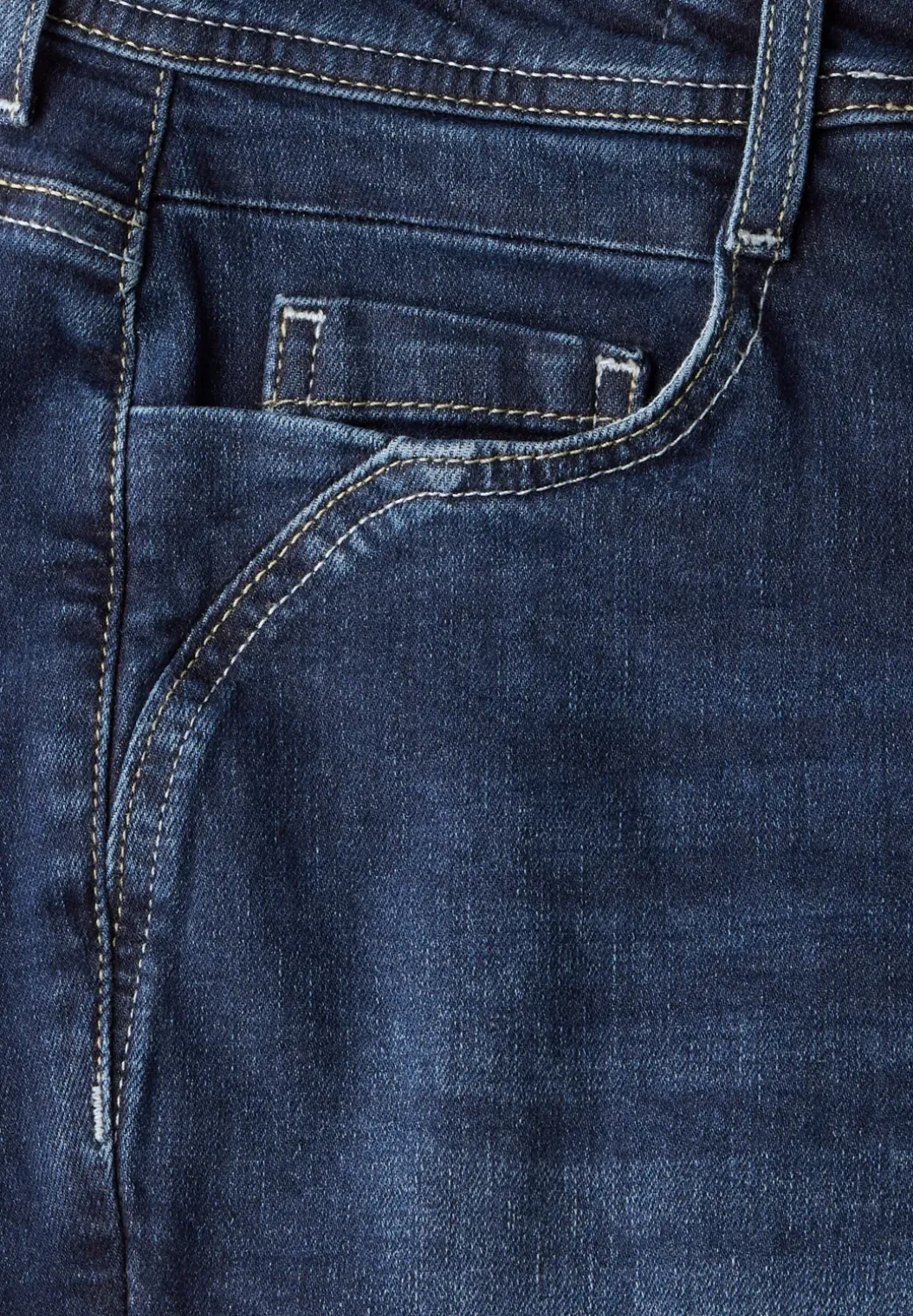Capri jeans