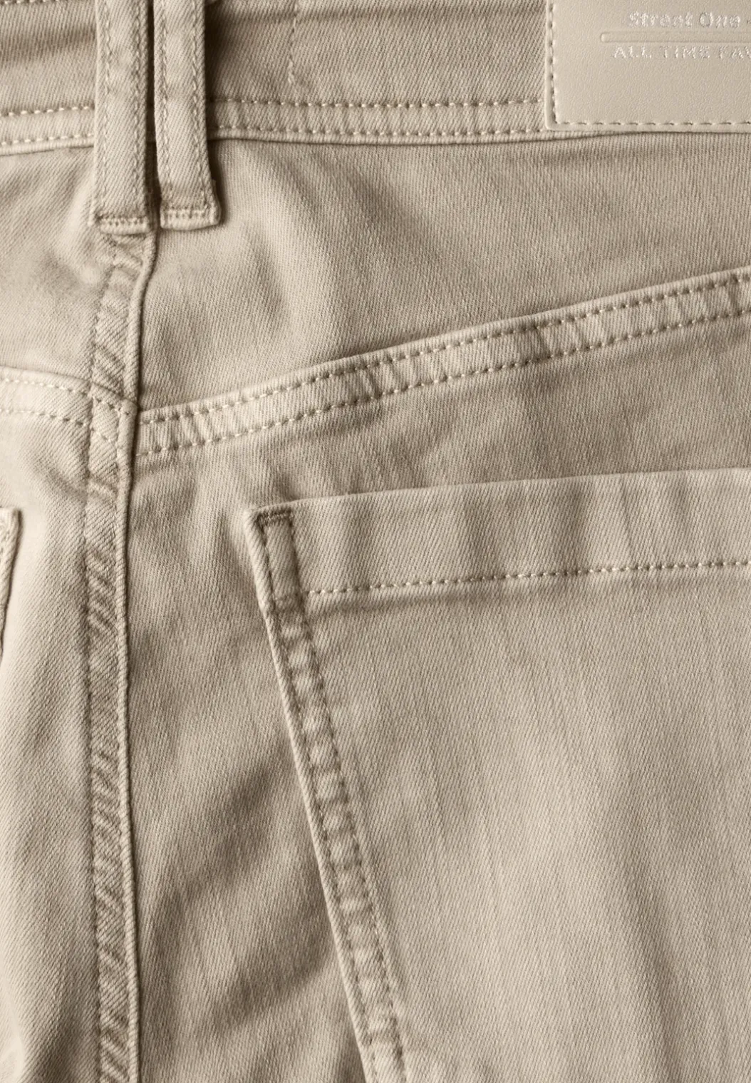 Cargo-look jeans