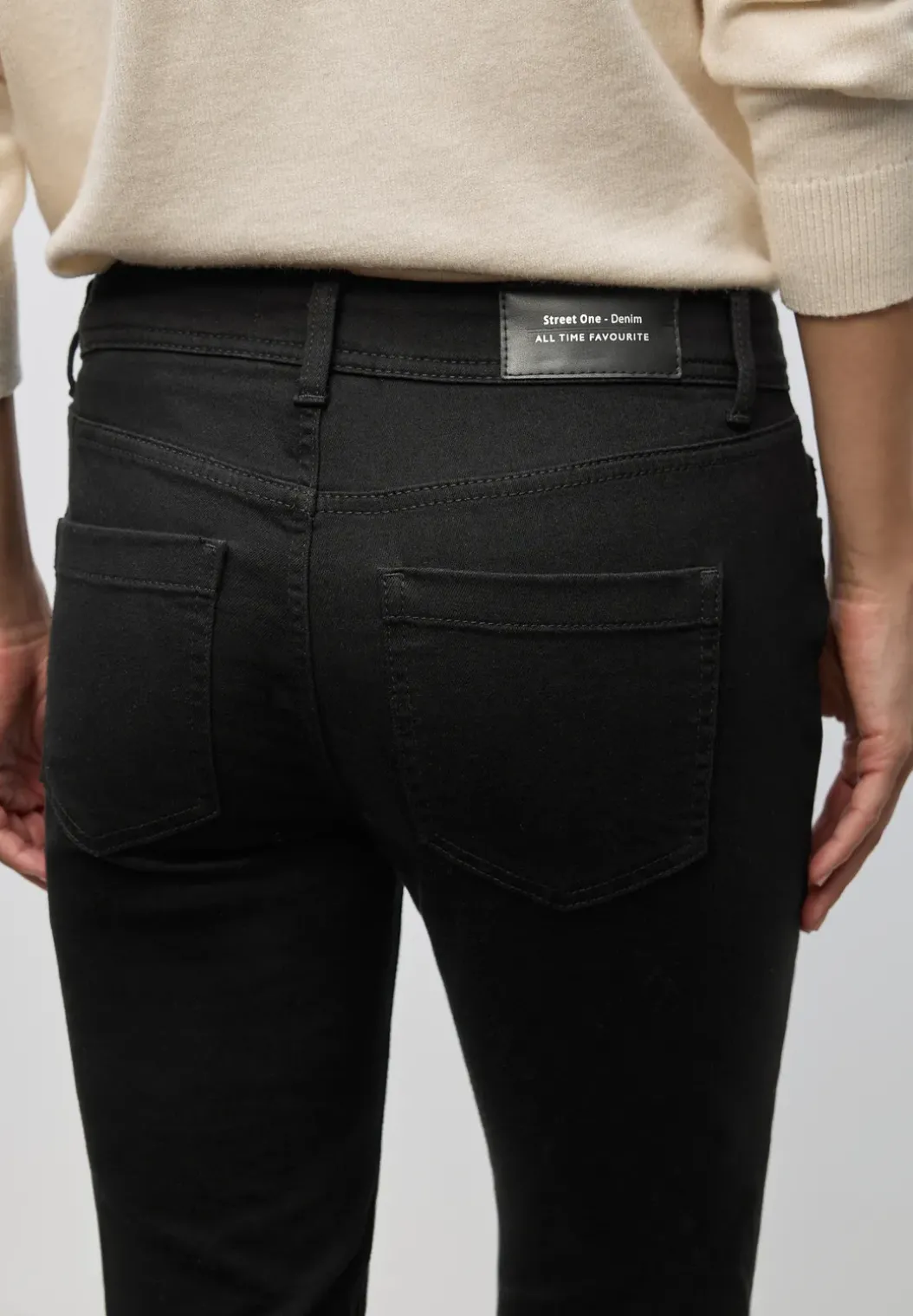 Casual jeans