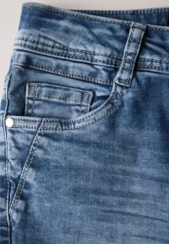Casual jeans