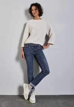 Casual jeans