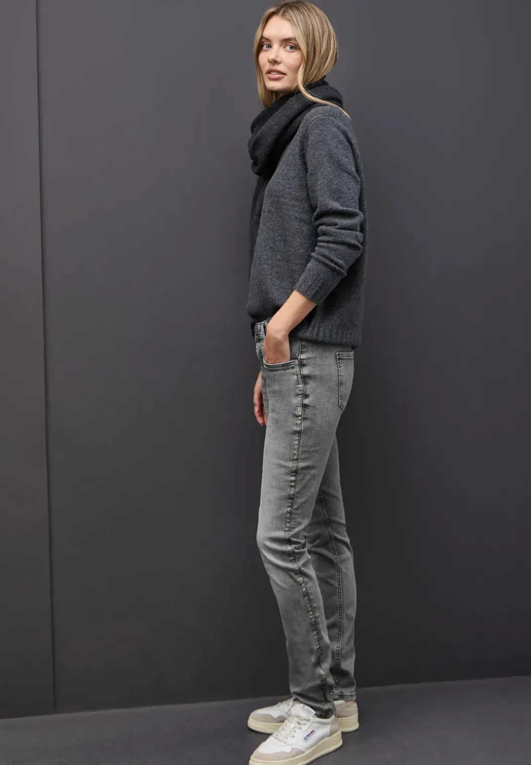 Casual jeans