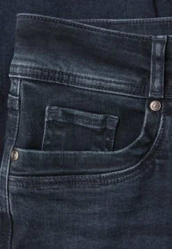 Casual jeans
