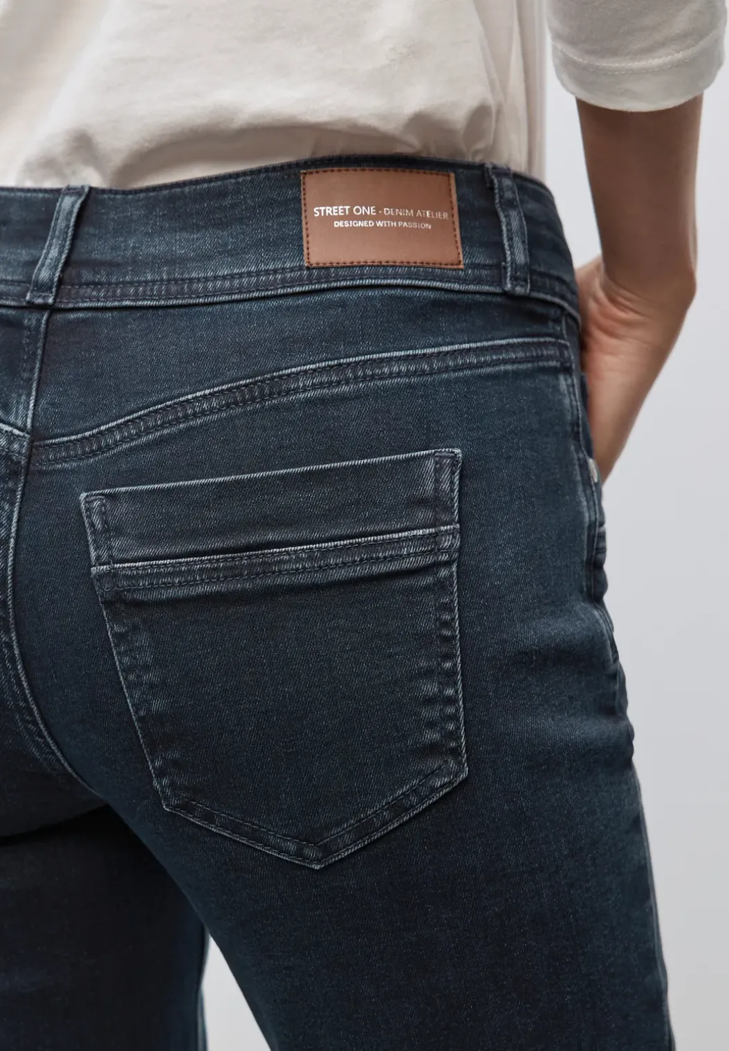 Casual jeans