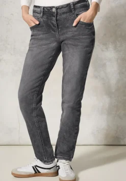Casual jeans