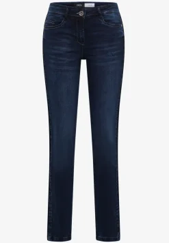 Casual jeans