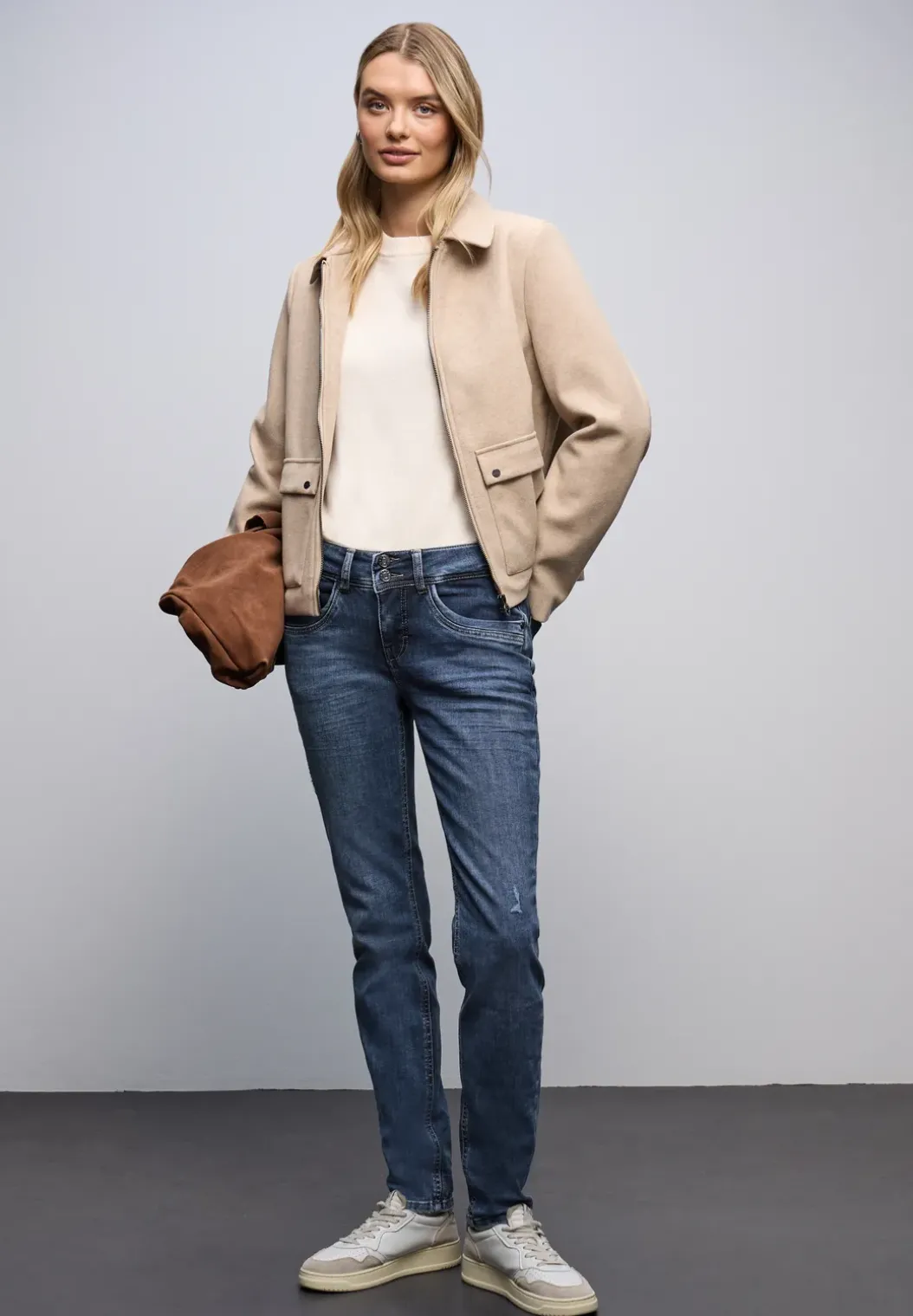 Casual jeans