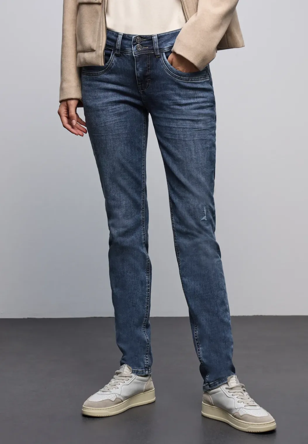 Casual jeans
