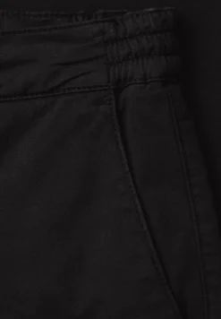 Chino met elastische tailleband