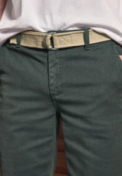 Chinoshorts met structuur