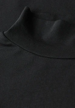 Col shirt