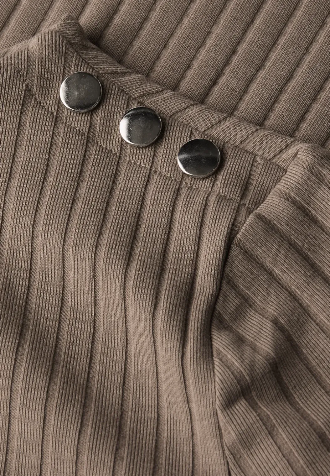 Col shirt met knopen