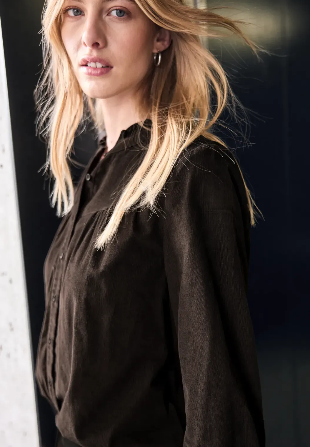 Corduroy blouse met ruches
