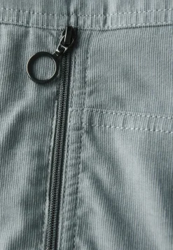 Corduroy jurk met gespleten hals
