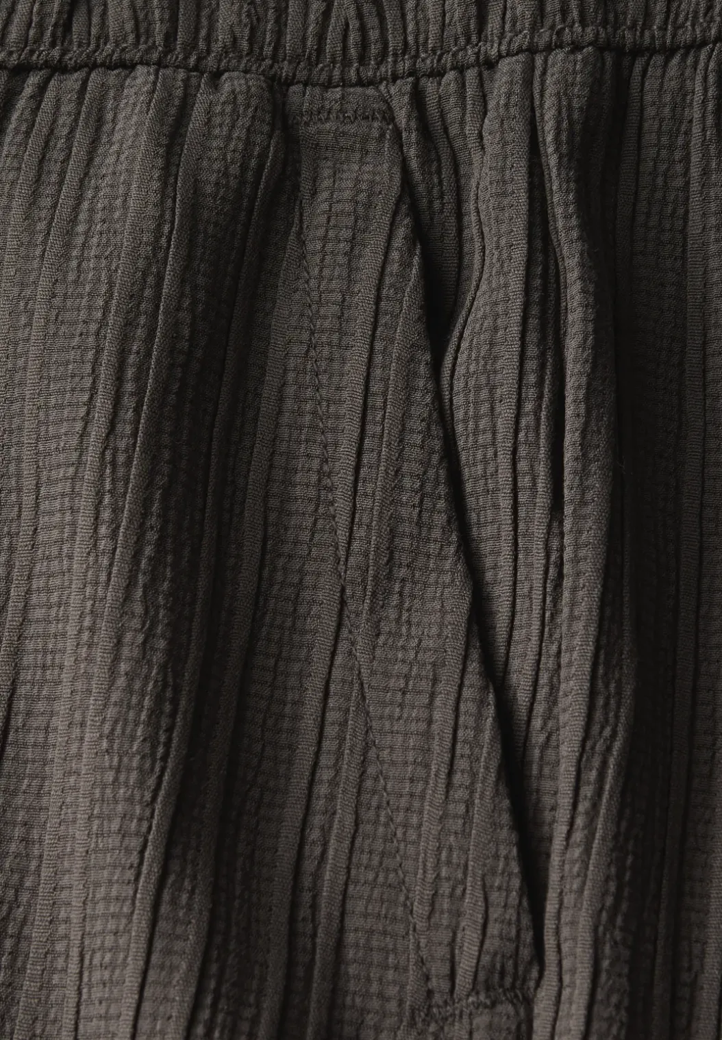 Crinkle broek met wijde pijpen
