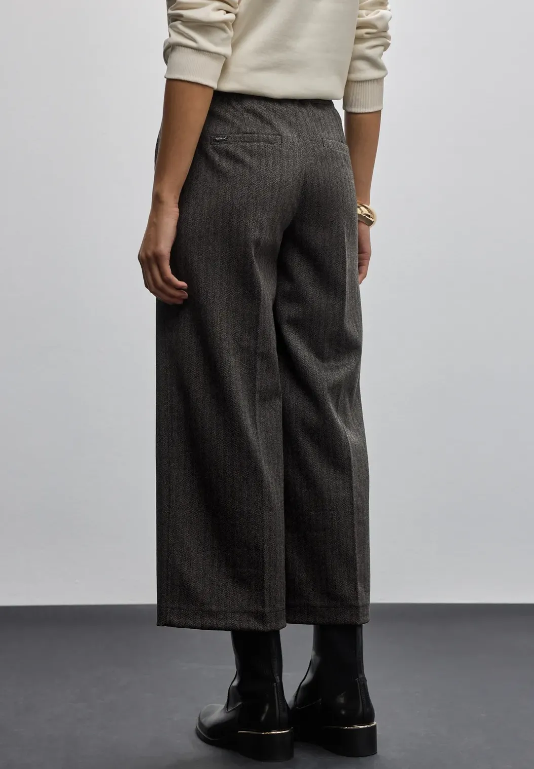 Culottes met visgraatmotief