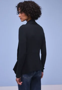 Cutline Vest
