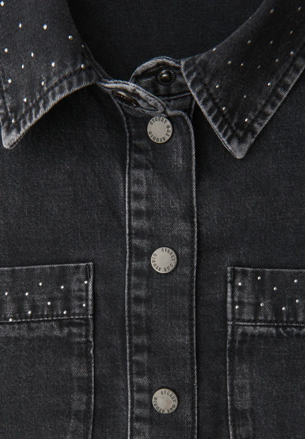 Denim shirt met glitterdetails