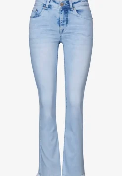 Flared jeans
