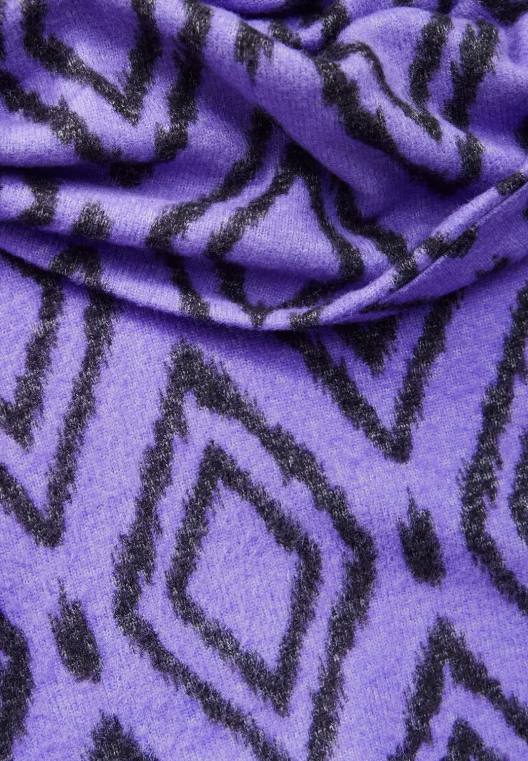 Fluffy shirt met print