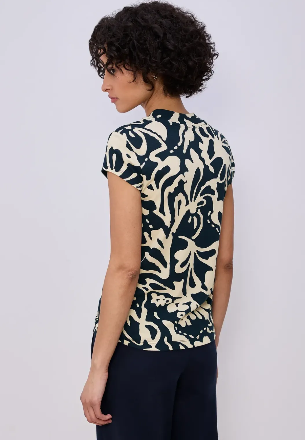 Gedessineerd basic shirt