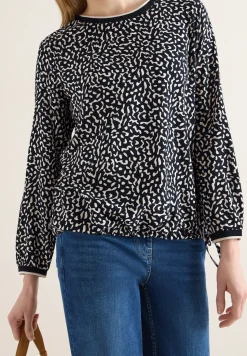 Gedessineerde blouse