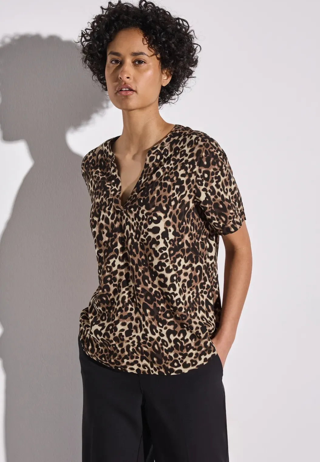 Gedessineerde blouse