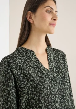 Gedessineerde blouse