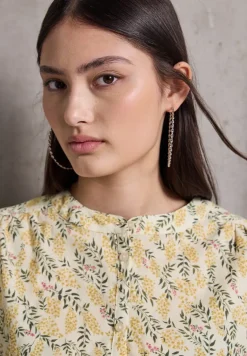 Gedessineerde blouse