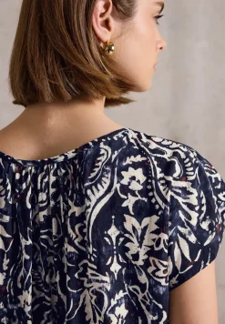Gedessineerde blouse met rimpels