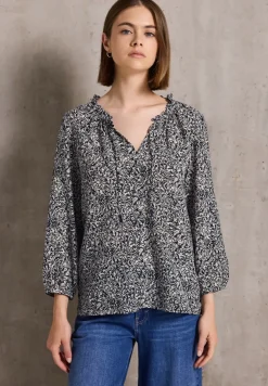 Gedessineerde blouse met ruches