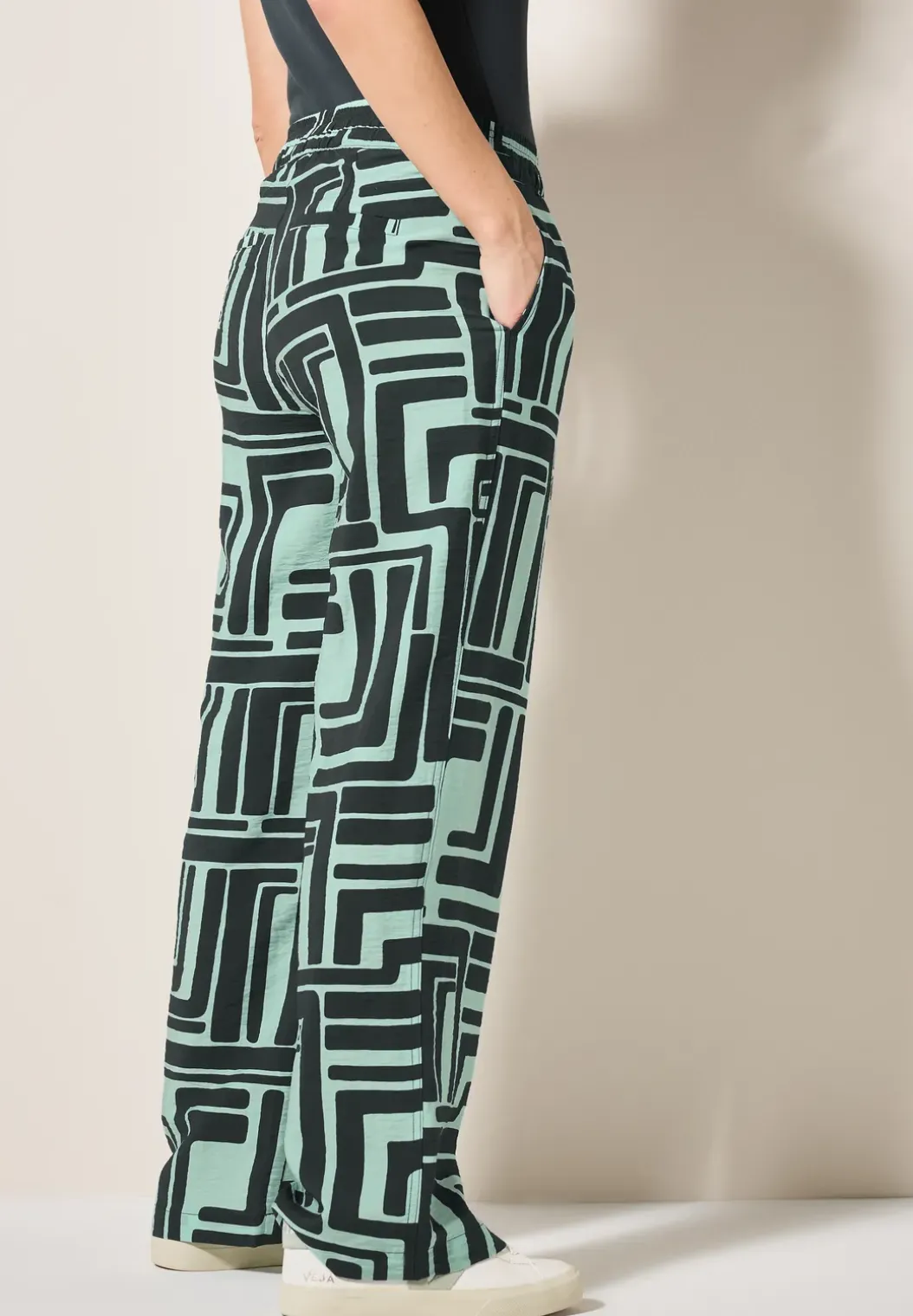 Gedessineerde broek met structuur