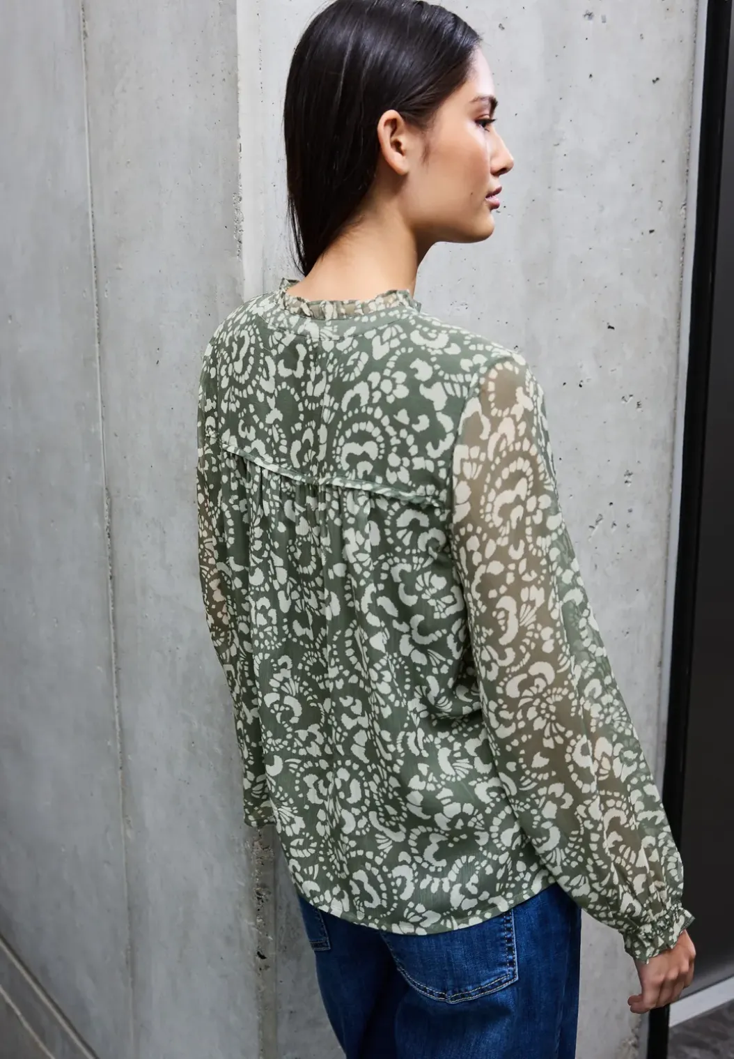 Gedessineerde chiffon blouse
