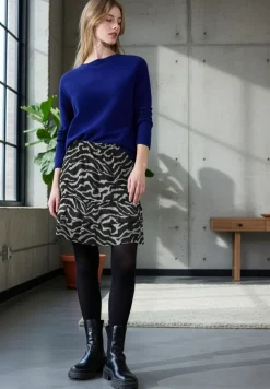 Gedessineerde chiffon rok