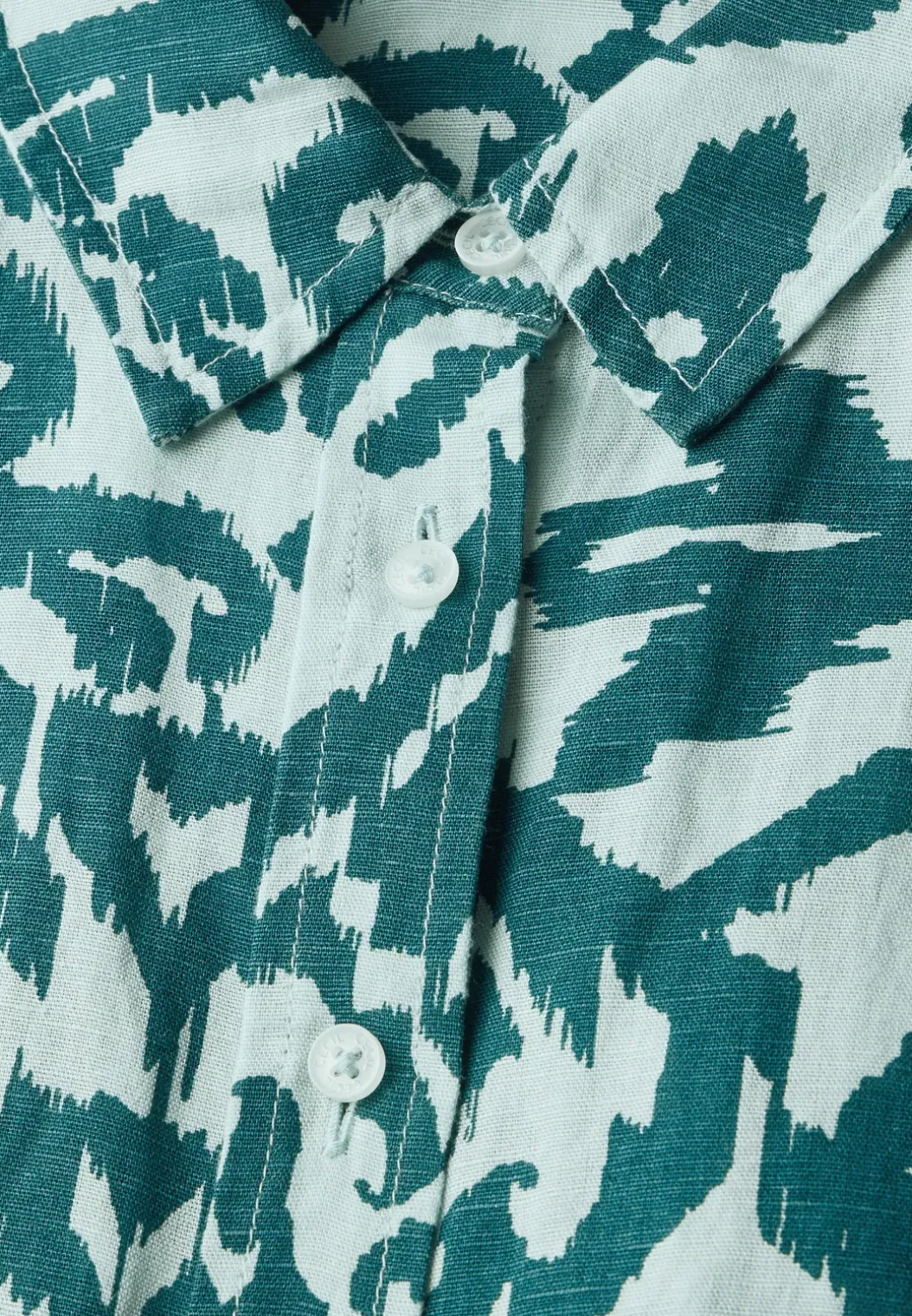 Gedessineerde linnen blouse