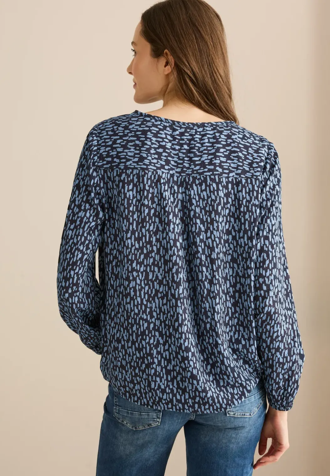 Gedessineerde blouse